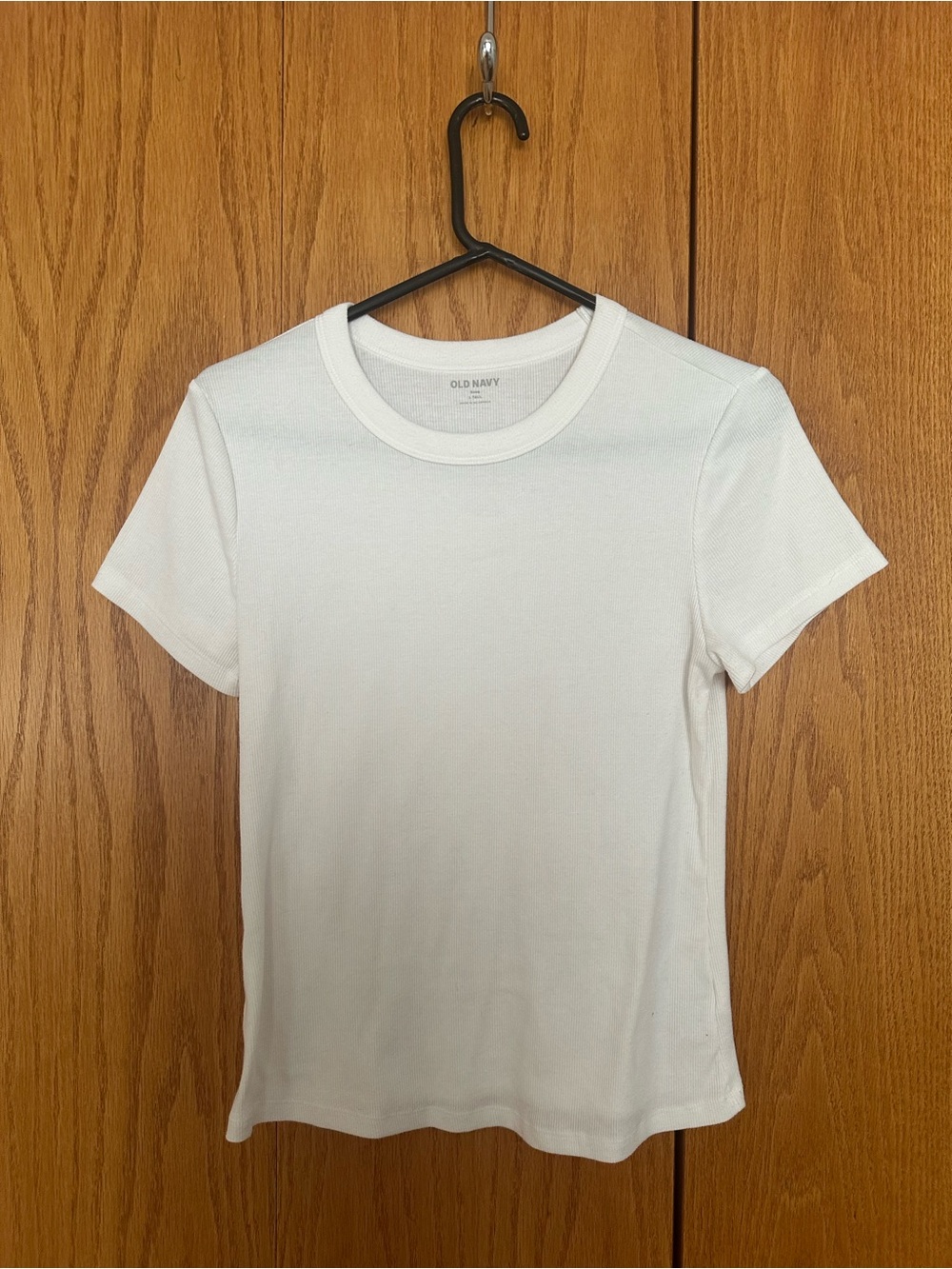Old Navy White Short-Sleeve Crewneck Tee